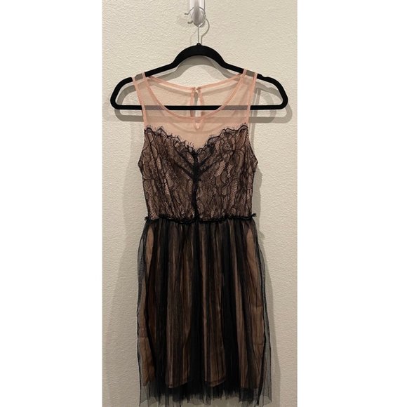 PINS AND NEEDLES Black Ivory Mesh Lace Mini Dress - Picture 3 of 5